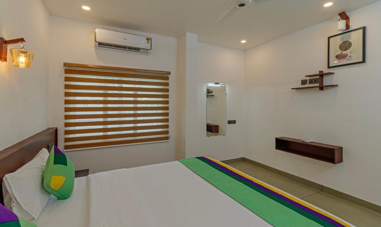 Treebo Amigos Residency Cochin Airport Hotel Kochi Екстер'єр фото