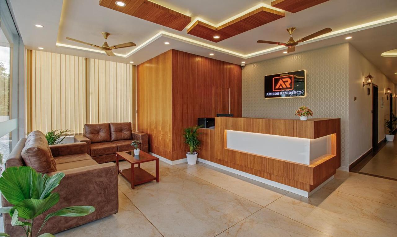Treebo Amigos Residency Cochin Airport Hotel Kochi Екстер'єр фото