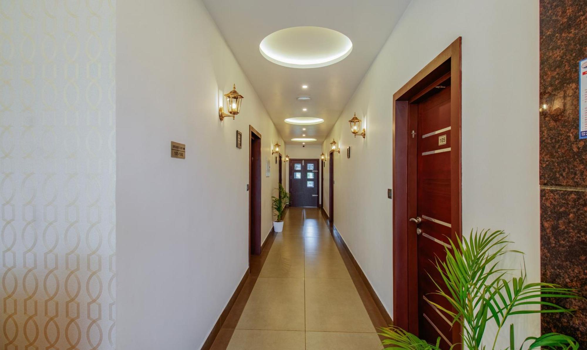 Treebo Amigos Residency Cochin Airport Hotel Kochi Екстер'єр фото